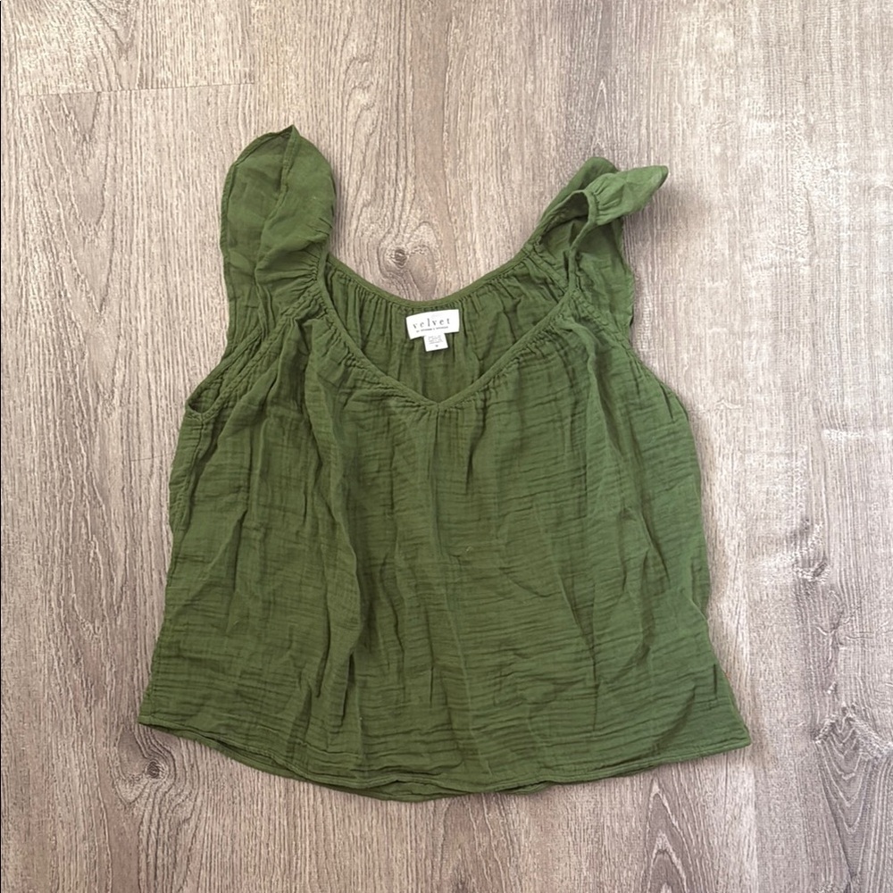 Velvet by Graham & Spencer Green Flutter Sleeve Gauze Blouse